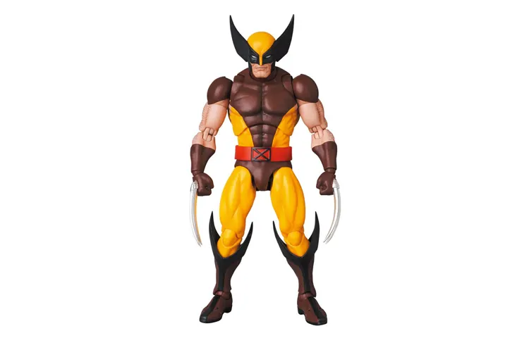 Medicom Toy MAFEX 138 X-Men Wolverine Brown Comic Ver. Scale Figure