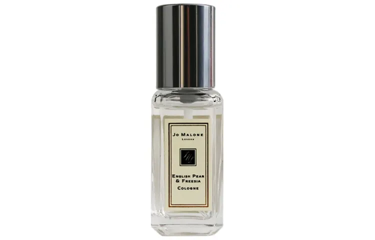 Jo Malone London Sample Size, English Pear & Freesia Perfume, Fruity Notes, Chypre Scent Family Eau De Cologne