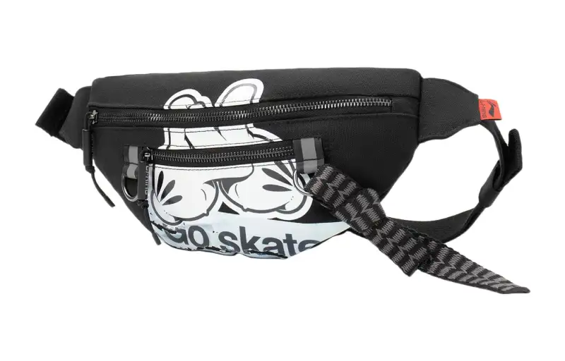 Li Ning OG SLICK Collaboration Skateboard Reflective Fabric Shoulder Bag, Crossbody Bag, Sling Bag, Fanny Pack Regular