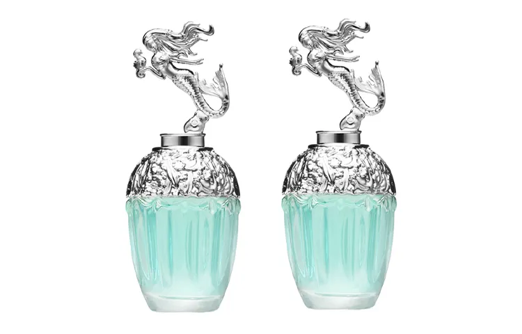 ANNA SUI Light