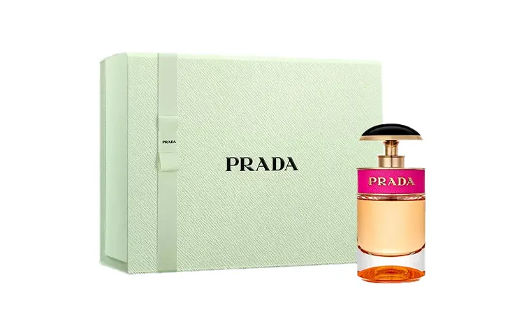PRADA Miss Cardy Women's