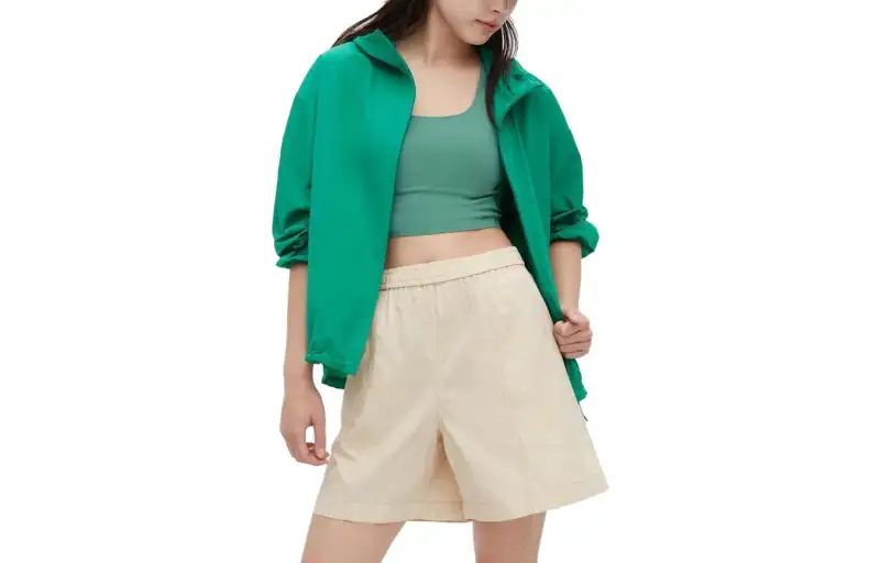 UNIQLO Casual Shorts Women's Light Beige Thin