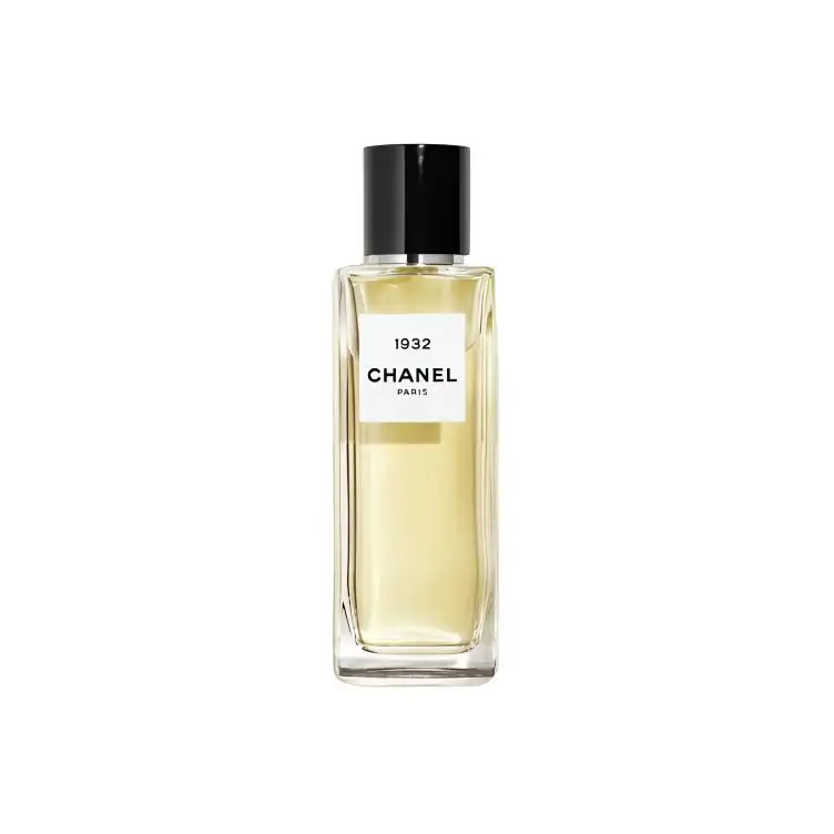 CHANEL 1932 Collection