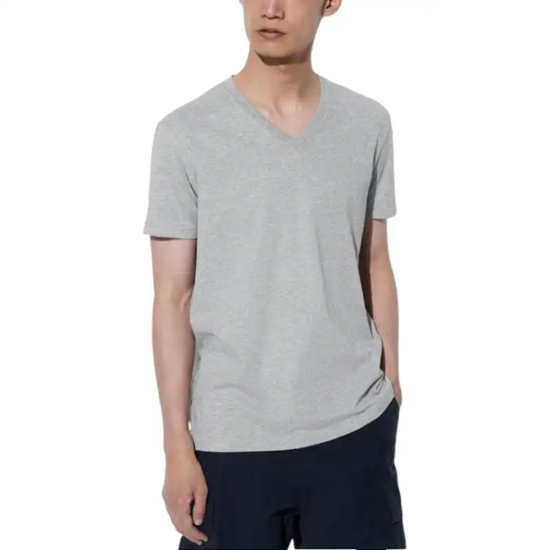UNIQLO T Shirts Unisex Gray V Neck Moderate Straight Fit