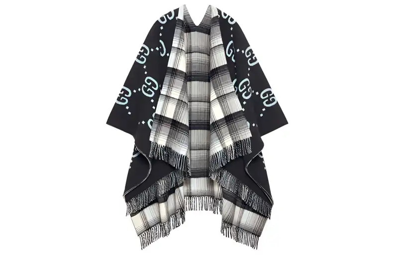 GUCCI Shawls Unisex