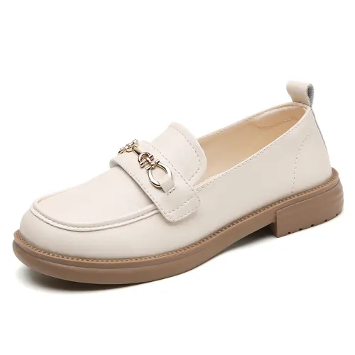 Reivantix Loafers Women's Beige/Black