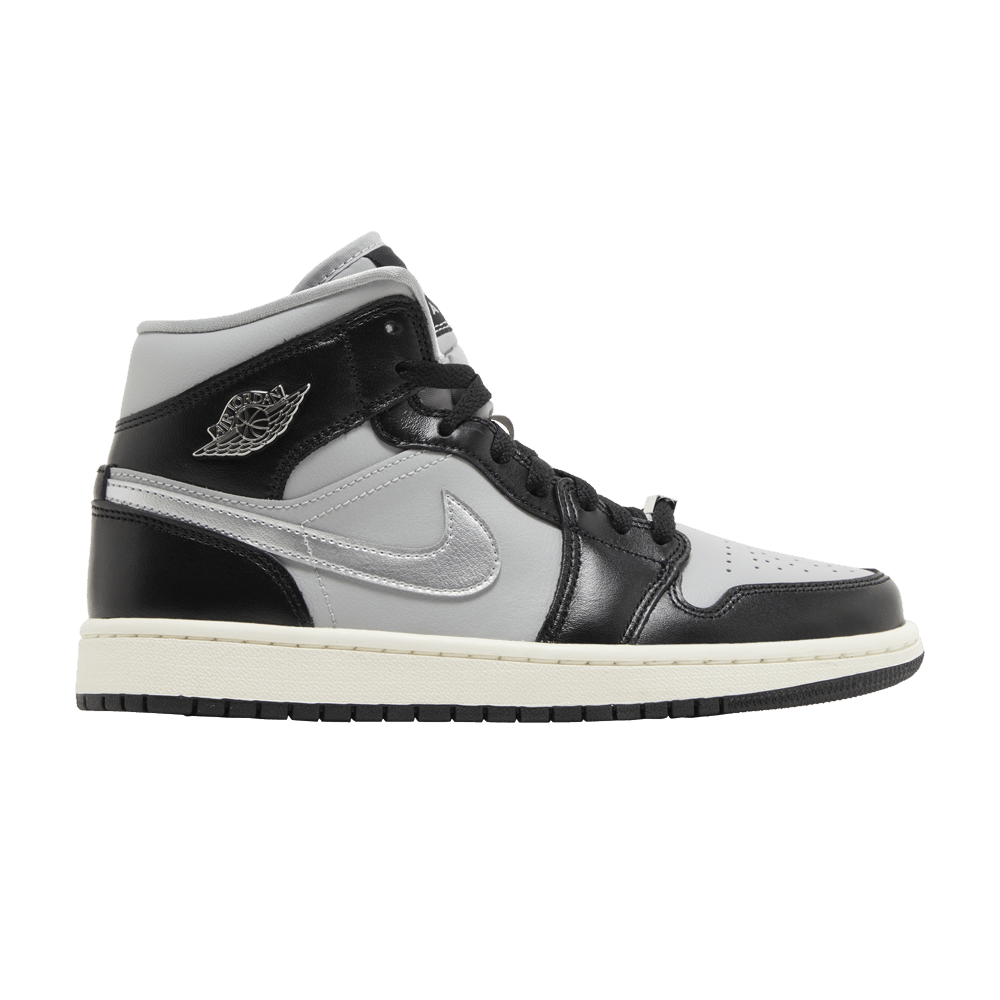 Wmns Air Jordan 1 Mid SE 'Black Chrome'