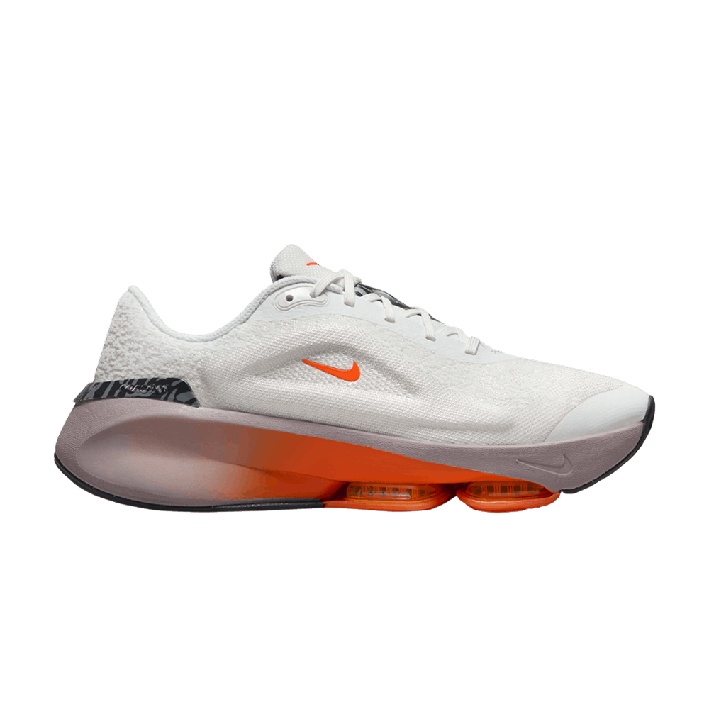 Nike Wmns Versair 'Light Violet Ore Hyper Crimson'
