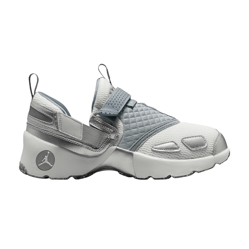 Air Jordan Wmns Jordan Trunner LX 'Wolf Grey Reflective Silver'
