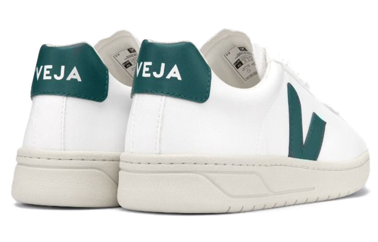 Veja Urca CWL 'White Brittany' UC0702796A